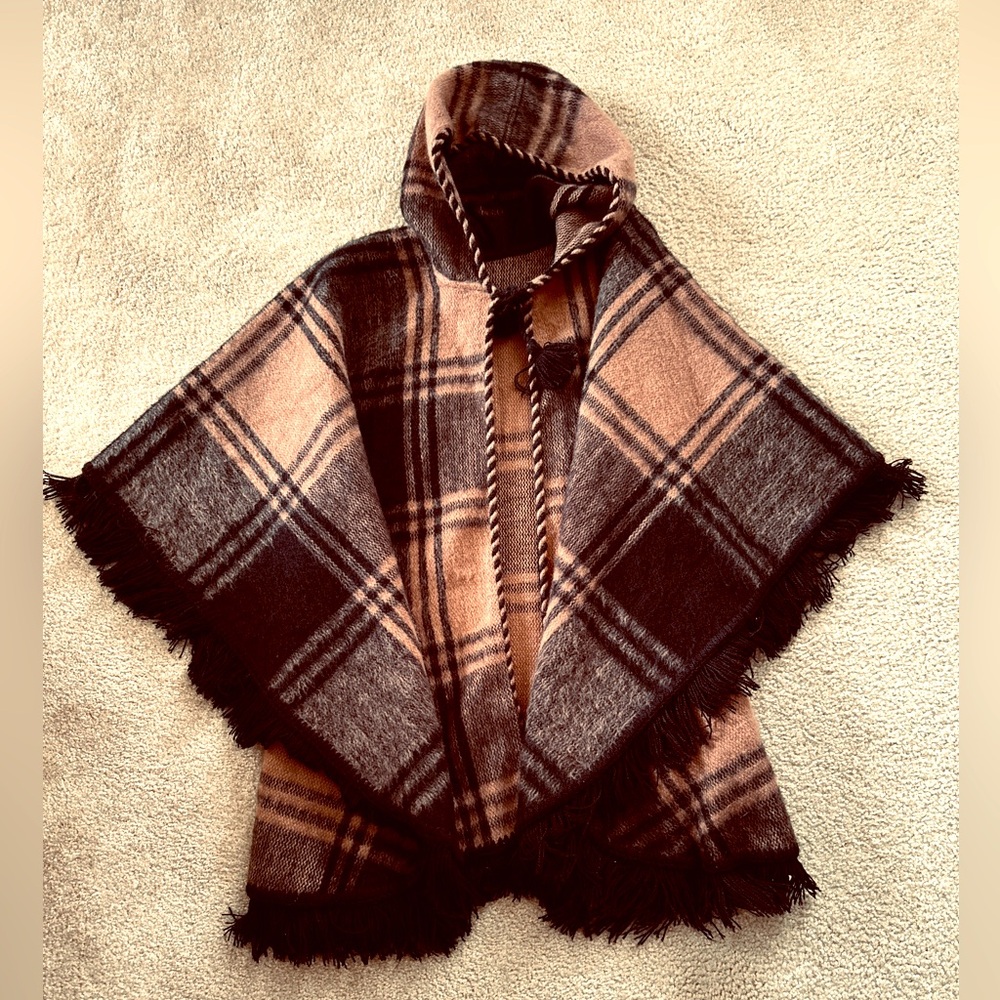 SALE $15 Hooded Plaid Cape